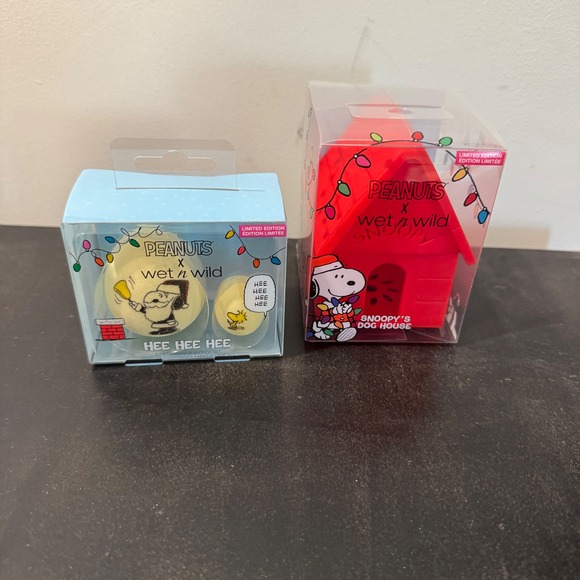 Wet n Wild x Peanuts Snoopy Makeup Sponge Set Limited Edition - Picture 1 of 5
